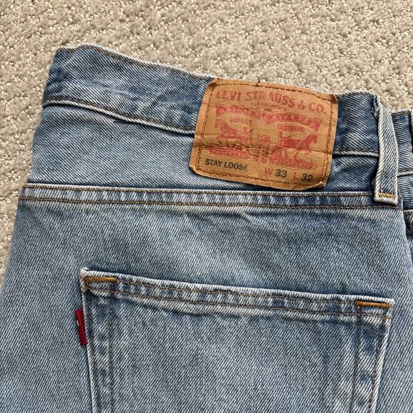 Levi's Men's Stay Loose Ankle Straight Blue Jeans Light Wash Size 33/32 Cotton - Picture 2 of 9